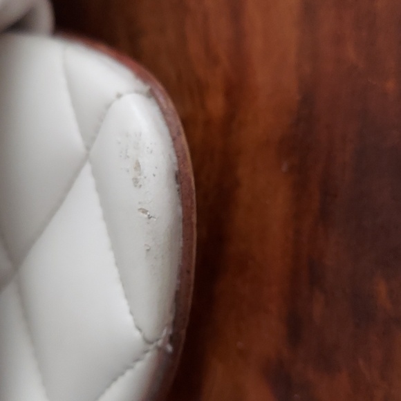 Sam Edelman White Quilted Slide Sandals, Size 9 - Picture 12 of 12